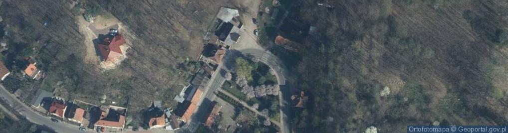 Zdjęcie satelitarne Łagów kapliczka