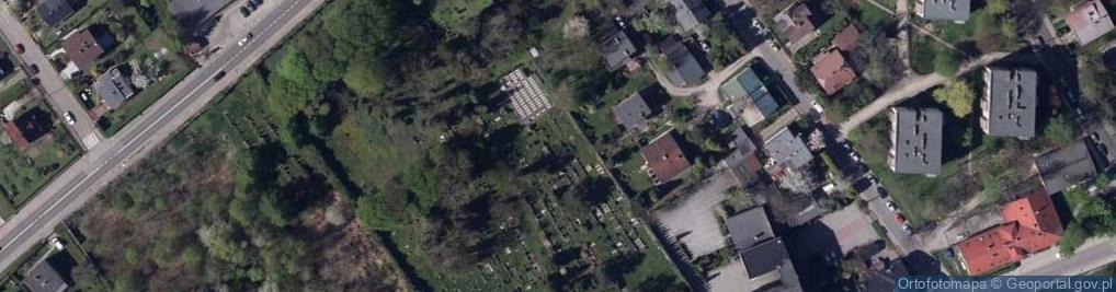 Zdjęcie satelitarne Landau family grave
