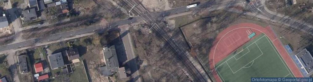 Zdjęcie satelitarne Linia kolejowa nr 401 Warszów