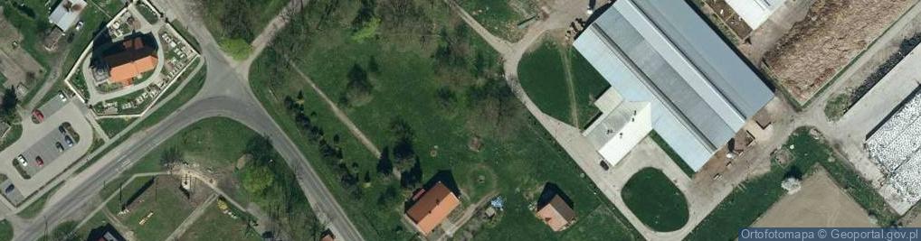 Zdjęcie satelitarne Nawra pałac