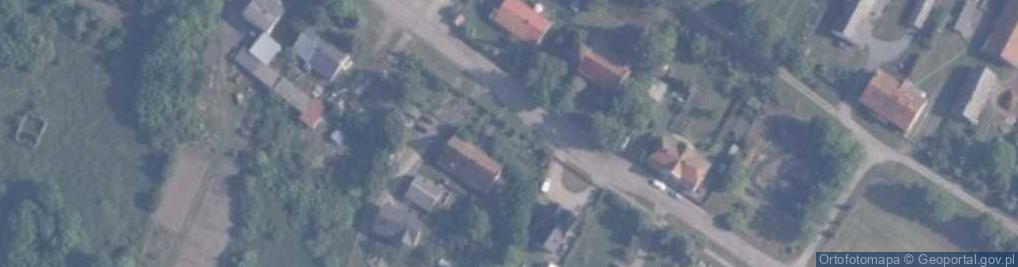 Zdjęcie satelitarne Osice Kosciol wieza