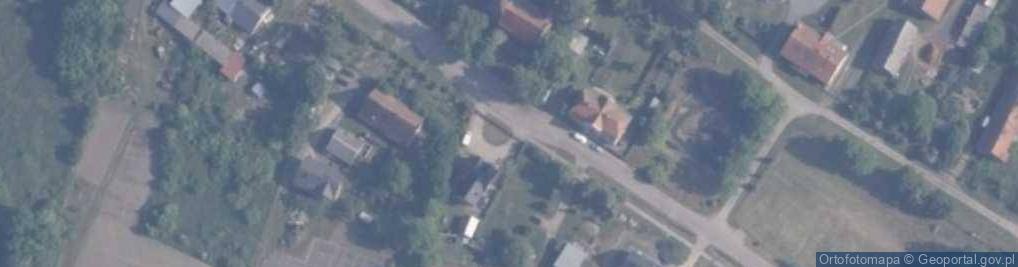 Zdjęcie satelitarne Osice, kostel