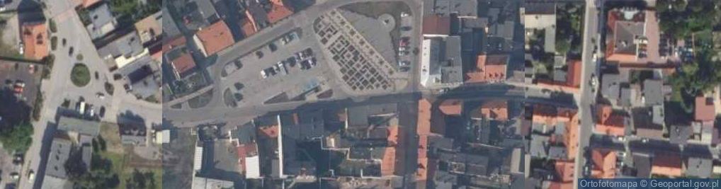Zdjęcie satelitarne Pleszew old square