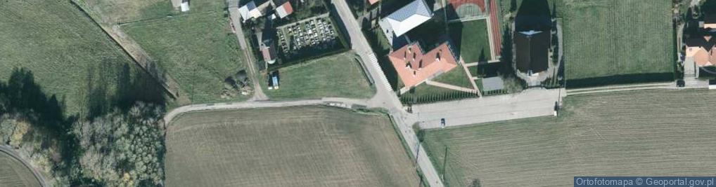 Zdjęcie satelitarne POL Świętoszówka Szkoła Podstawowa im. Rudolfa Gila 1