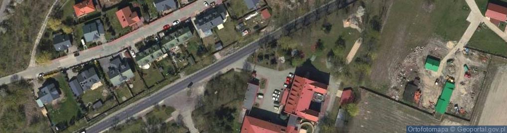 Zdjęcie satelitarne Pruszkow, dom pomocy spolecznej 4
