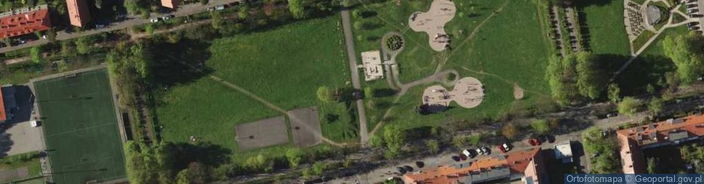 Zdjęcie satelitarne SepolnoWroc-szkola