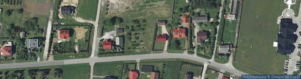 Zdjęcie satelitarne Sieborowice-dwor od pd-zach maj 2006