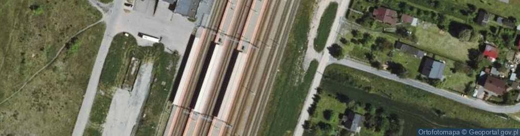 Zdjęcie satelitarne Stacja kolejowa Nasielsk widok na północ