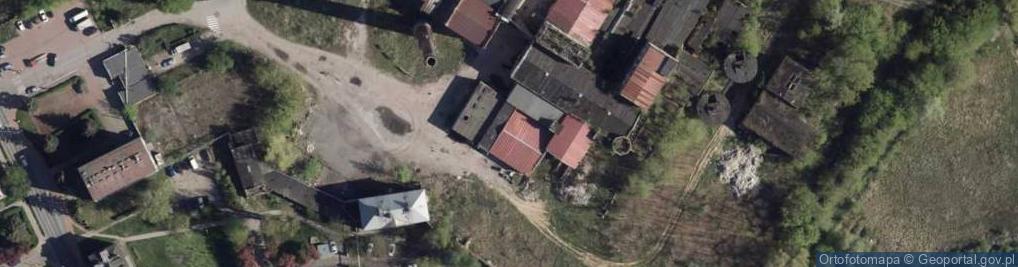 Zdjęcie satelitarne Stare budynki dolnej papierni