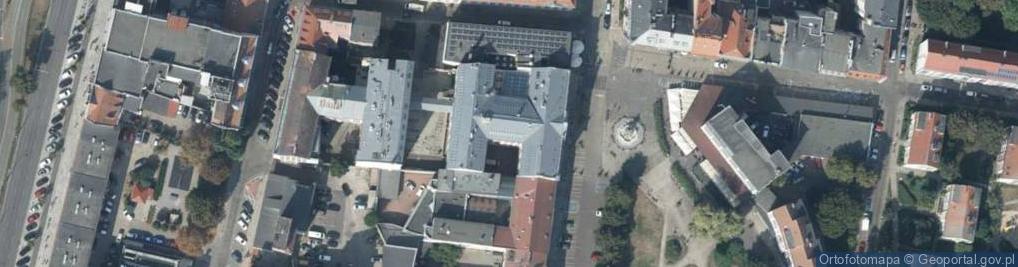 Zdjęcie satelitarne Szczecin Palac pod Globusem globus