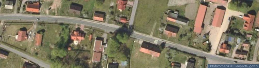 Zdjęcie satelitarne Szkola w Mierkach