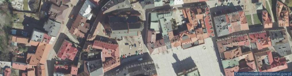 Zdjęcie satelitarne Tarnów, centrum města, socha papeže Jana Pavla II