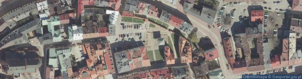 Zdjęcie satelitarne Tarnów, centrum města, torzo budovy