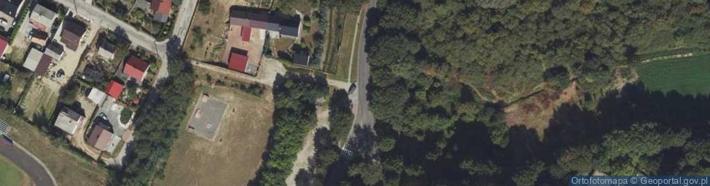 Zdjęcie satelitarne Trzemeszno, wieza cisnien