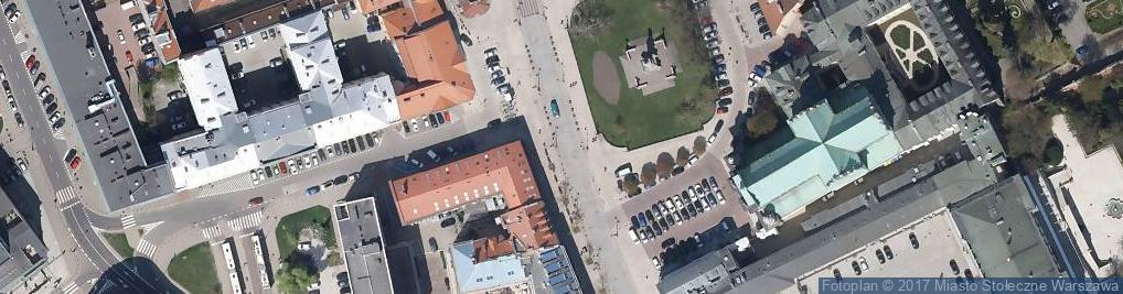 Zdjęcie satelitarne Varšava, Śródmieście, ulice Krakowskie Przedmieście
