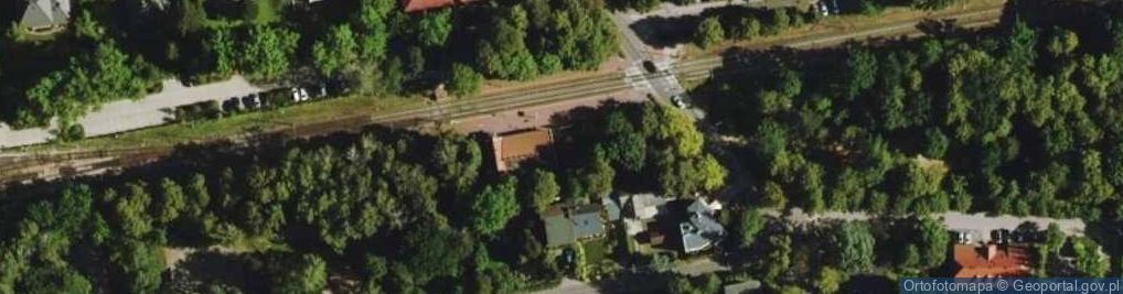 Zdjęcie satelitarne WKD Podkowa Lesna Glowna