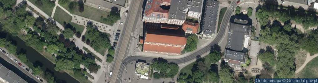 Zdjęcie satelitarne Wroclaw ulSwidnicka kosciolBozegoCiala