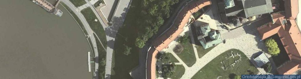 Zdjęcie satelitarne Wzgórze Wawelskie - widok od strony bulwarów wiślanych