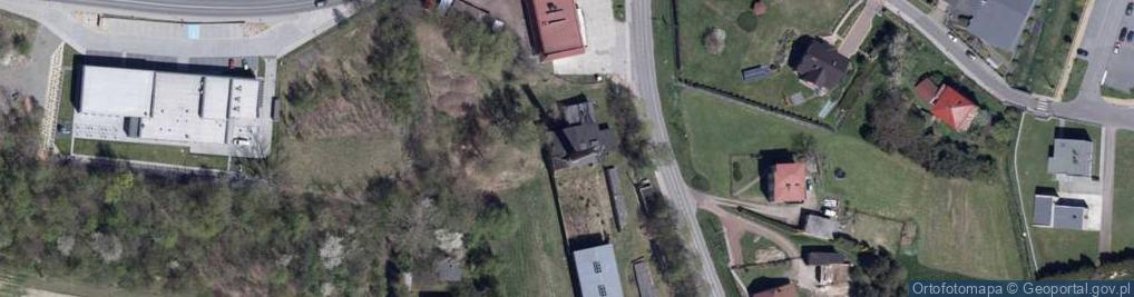 Zdjęcie satelitarne Z komin z cegielni w świerklanach