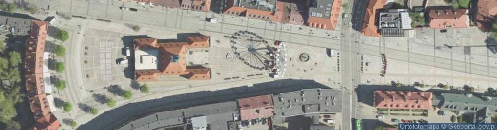 Zdjęcie satelitarne Zespół bazyliki archikatedralnej Wniebowzięcia NMP w Białymstoku (2010)