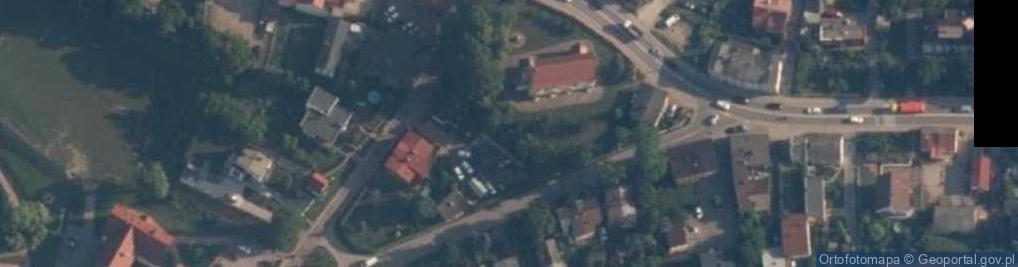Zdjęcie satelitarne Zukowo Kosciol Norbertanow z oddali