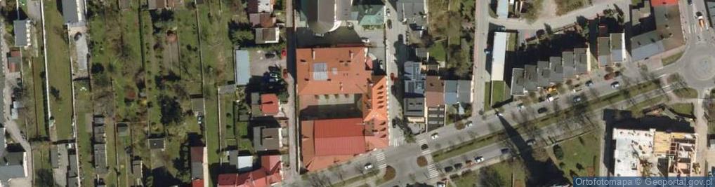 Zdjęcie satelitarne Pijarskie Szkoły Królowej Pokoju w Łowiczu