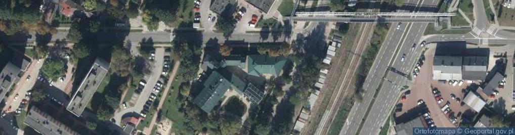 Zdjęcie satelitarne Zespół Placówek Oświatowych Im. Matki Kolumby Białeckiej