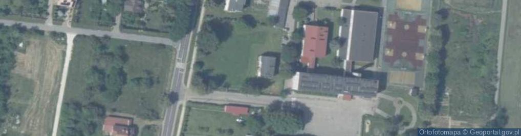 Zdjęcie satelitarne Zespół Placówek Oświatowych Policzna