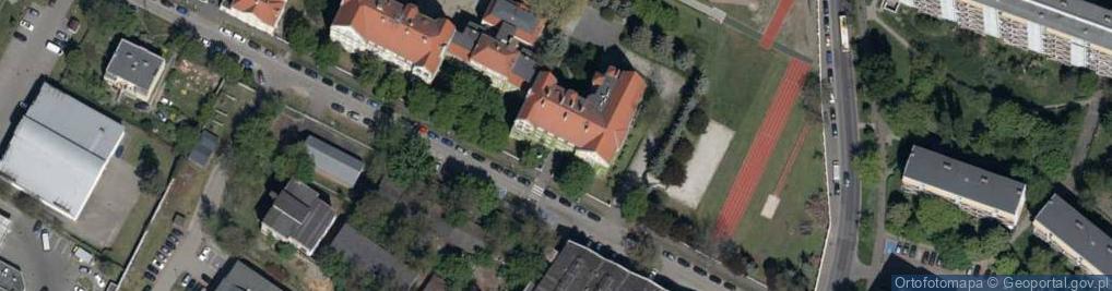 Zdjęcie satelitarne Zespół Szkół I Placówek Fundacji Ewangelickie Centrum Diakonii I Edukcji Im. Ks. Marcina Lutra