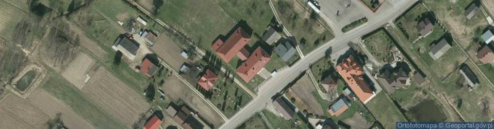 Zdjęcie satelitarne Zespół Szkół i Placówek Oświatowych