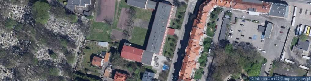 Zdjęcie satelitarne Zespół Szkół i Placówek Oświatowych