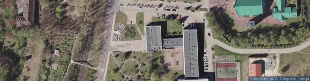 Zdjęcie satelitarne Zespół Szkół i Placówek Oświatowych