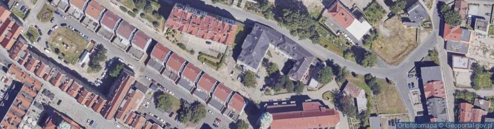 Zdjęcie satelitarne Zespół Szkół Katolickich U Św. Pankracego