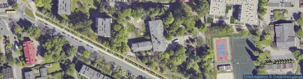 Zdjęcie satelitarne Zespół Szkół Stowarzyszenia Rodzin Katolickich Archidiecezji Katowickiej Im. Kard. Prymasa Augusta Hlonda