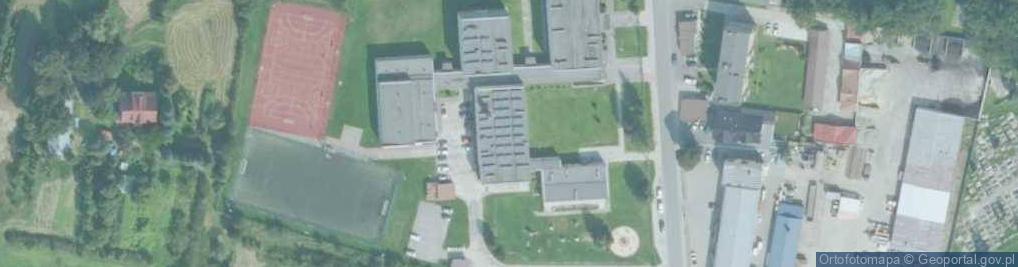 Zdjęcie satelitarne Zespół Szkolno - Przedszkolny Nr 4 Im Św. Jana Z Kęt