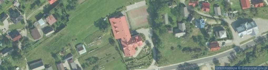 Zdjęcie satelitarne Zespół Szkoły I Przedszkola