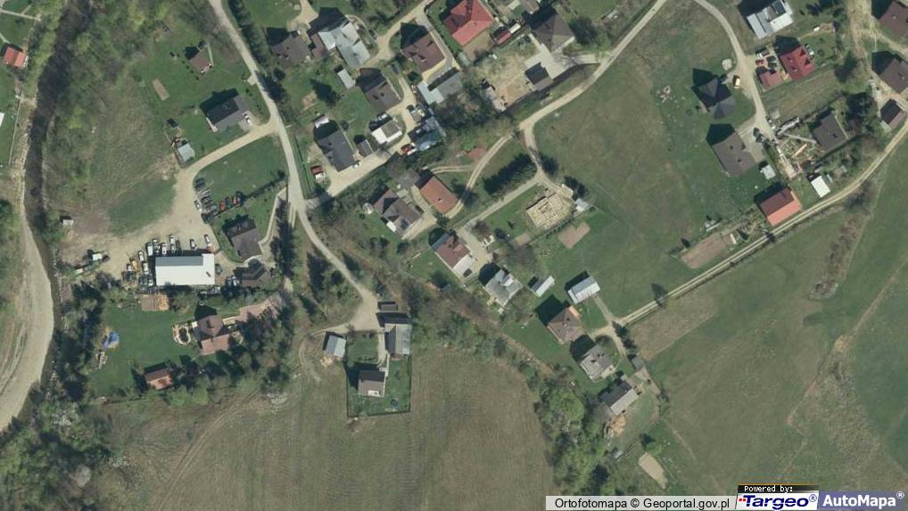 Szkoła Podstawowa W Uściu Gorlickim