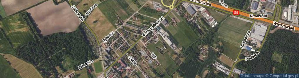 Zdjęcie satelitarne Armii Krajowej ul.