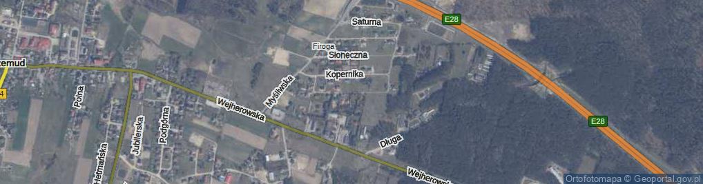 Zdjęcie satelitarne Boruckiego Bernarda, ks. ul.