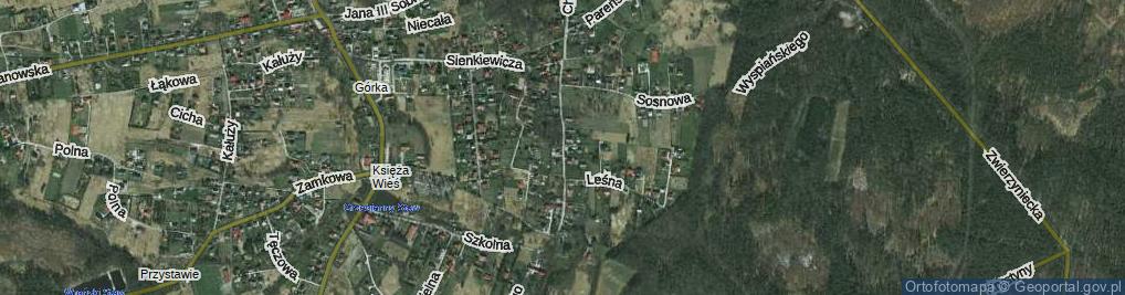 Zdjęcie satelitarne Chłopickiego Józefa, gen. ul.