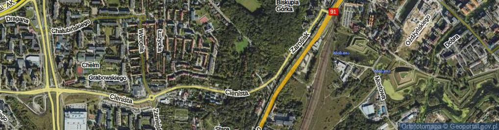 Zdjęcie satelitarne Cmentarna ul.