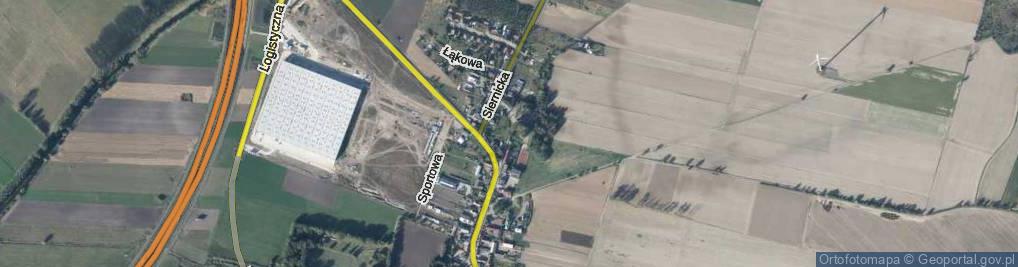 Zdjęcie satelitarne Cmentarna ul.