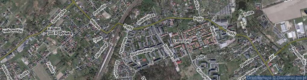 Zdjęcie satelitarne Dąbrowskiego, gen. ul.
