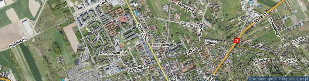 Zdjęcie satelitarne Dłużniewskiego-Lecha Henryka ul.