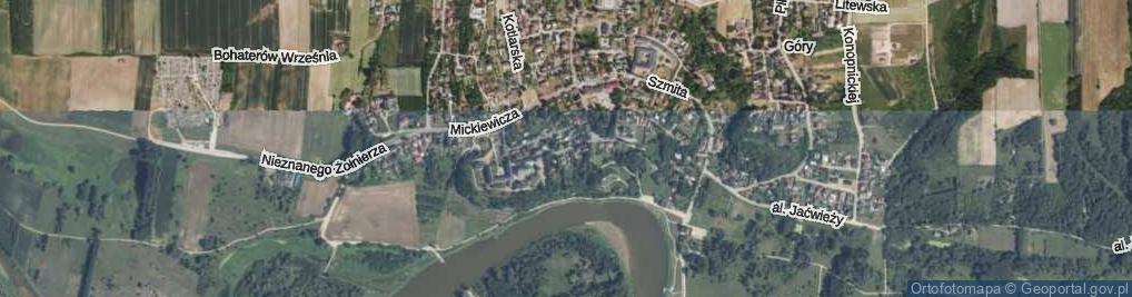 Zdjęcie satelitarne Kościelna ul.