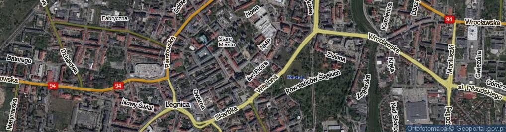 Zdjęcie satelitarne Łączyńskiego Tadeusza, ks. ul.
