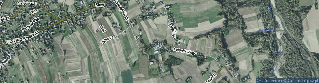 Zdjęcie satelitarne Latosińskiego Józefa ul.