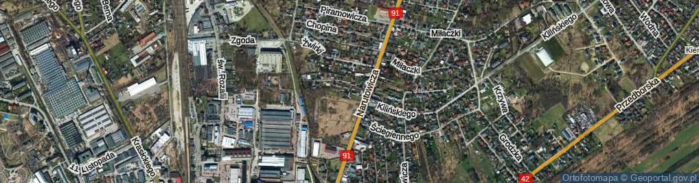 Zdjęcie satelitarne Łukasińskiego ul.