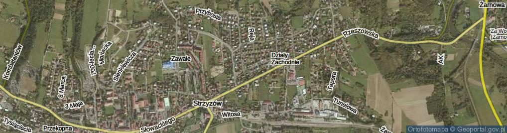 Zdjęcie satelitarne Niemcewicza Juliana Ursyna ul.