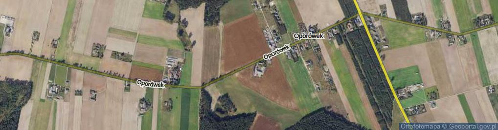 Zdjęcie satelitarne Oporówek ul.